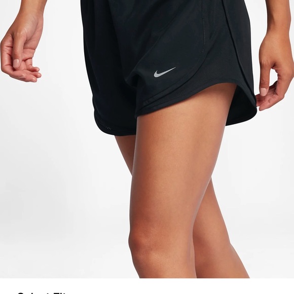 Nike Tempo dri-Fit Running Short Size L (large) - Picture 2 of 4